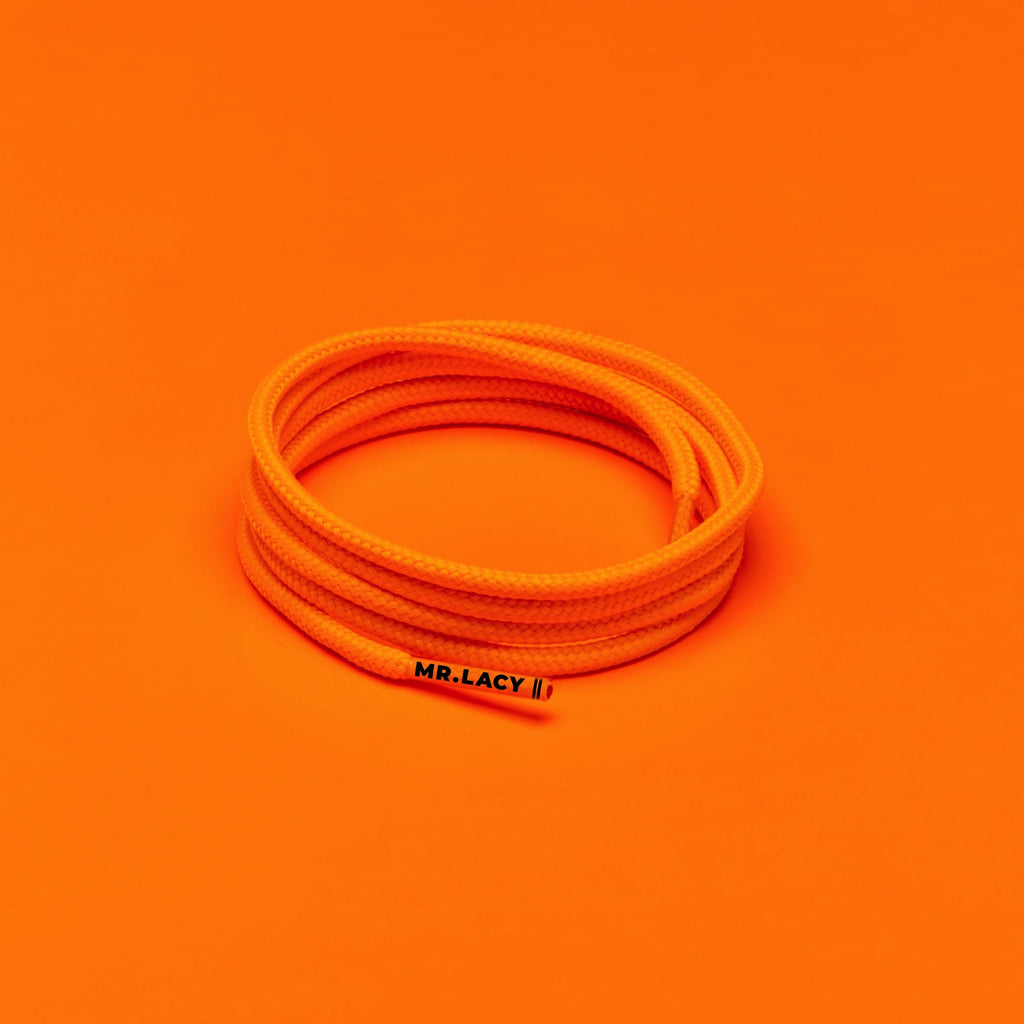 זוג שרוכים עגולים דקים בצבע כתום 90 ס״מ - Runnies Round Bright Orange - תמונה 1