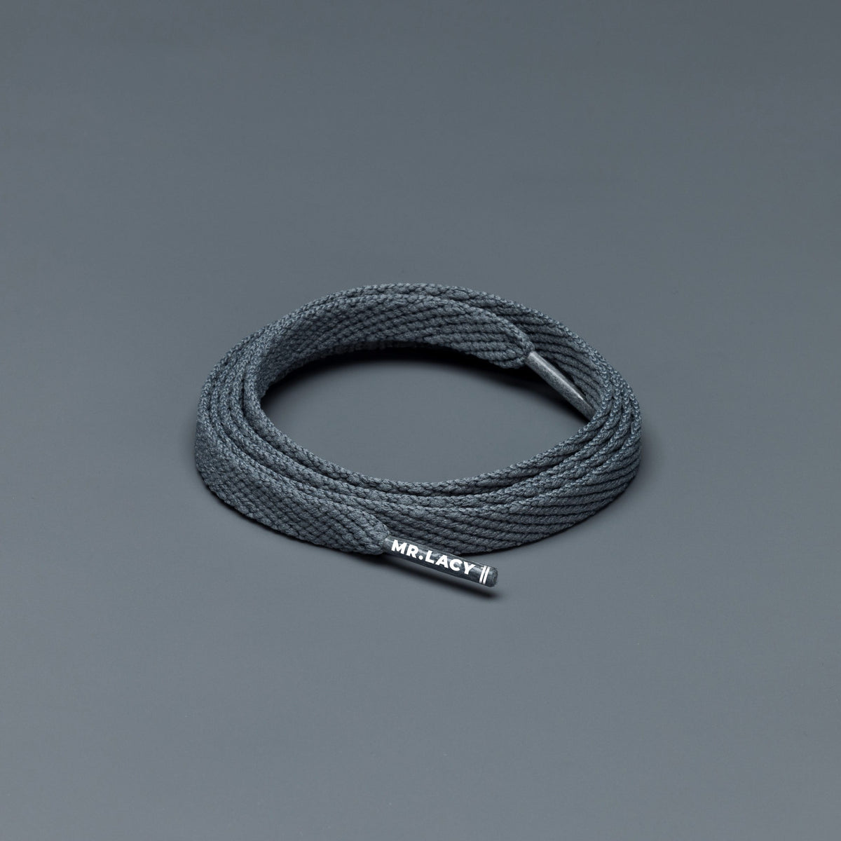זוג שרוכים קצרים בצבע אפור כהה 90 ס״מ - Smallies Dark Grey - תמונה 1